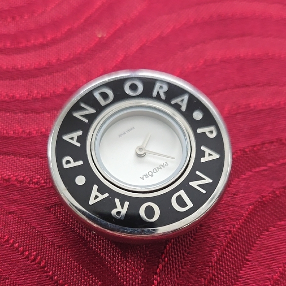 Pandora Embrace Black and Silver Watch Head - discontinued - Picture 1 of 3